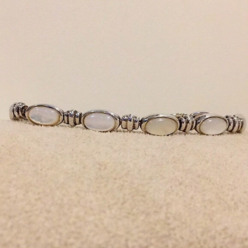 Vintage Mother of Pearl Cabochon Sterling Silver 925 Bracelet - Picture 6 of 12